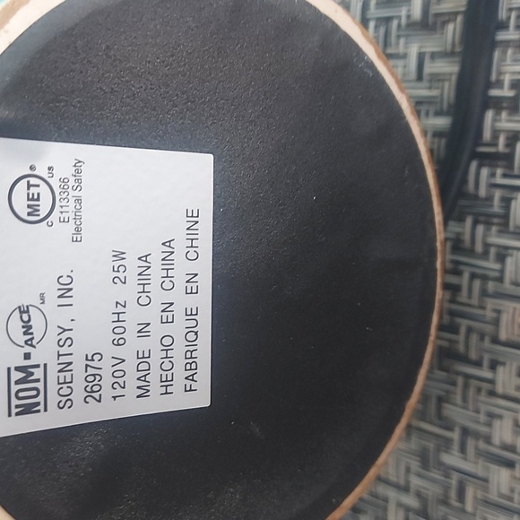 Scentsy warmer - Picture 6 of 8